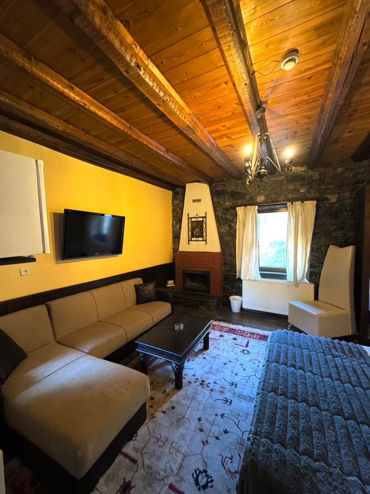 Chalet Asteras Tou Vorra Agios Athanasios  Exterior foto